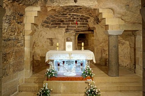 Israel-basilica-of-the-annunciation-02